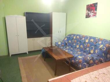 Închiriere - Apartament în Levski,  Varna