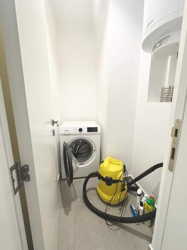 Miete - Wohnung in Komatewski wazel,  Plowdiw