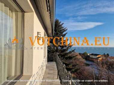 Vânzare - Casă în Balcic,  Dobrice