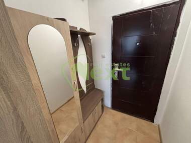 Închiriere - Apartament în Zona B-18,  Sofia