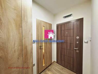 Продажа - Квартира в Железник-център,  Стара Загора