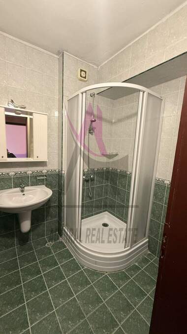 For rent - Apartment in Kolhozen pazar,  Varna