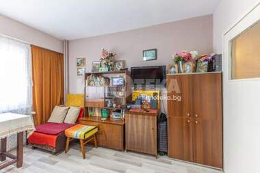 Vânzare - Apartament în Mladost 1,  Varna
