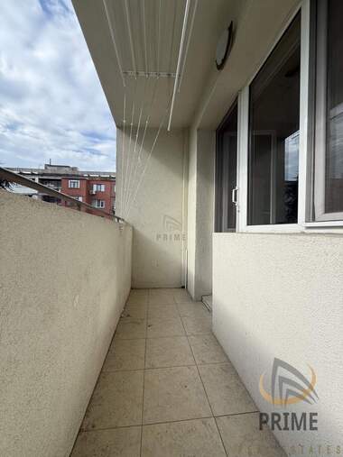 Închiriere - Apartament în Slaveîkov,  Burgas