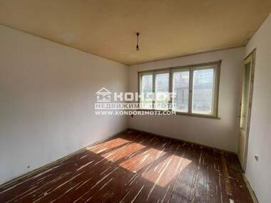 Vânzare - Apartament în Raion Zapaden,  Plovdiv