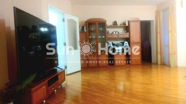 Продажба - Апартамент в Дружба 1,  Хасково