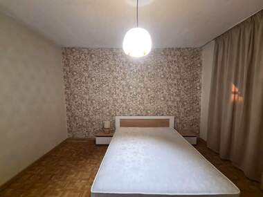 Închiriere - Apartament în Uceiliștini,  Haskovo