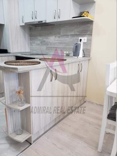 Închiriere - Apartament în Mladost 1,  Varna