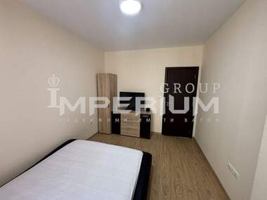 Închiriere - Apartament în Liatno kino Trakia,  Varna