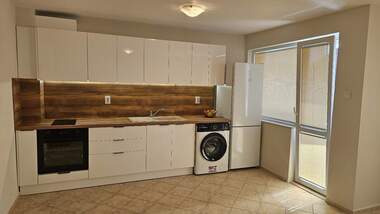 For rent - Apartment in Briz,  Varna