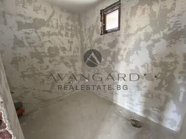 Продажба - Апартамент в Остромила,  Пловдив