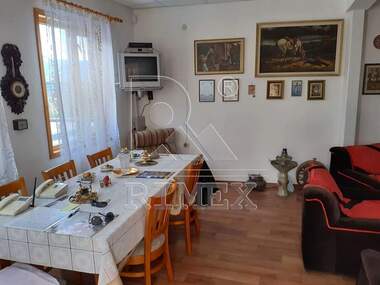 For sale - House in Momchilovci,  Smolian
