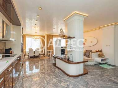 Продажба - Апартамент в Златни Пясъци,  Варна