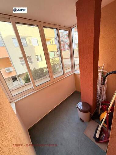 Miete - Wohnung in Ideal City Center,  Pleven