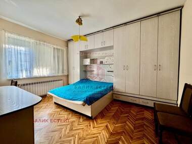For sale - Apartment in Center,  Dobrich