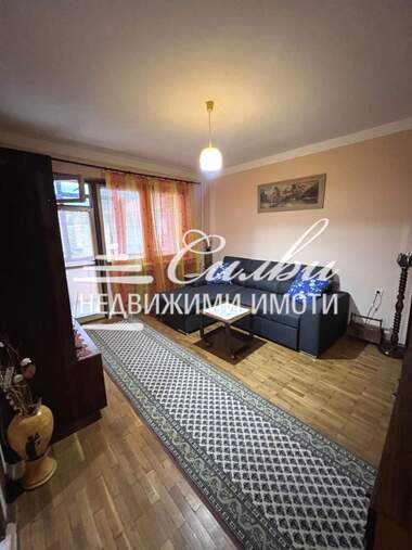 Închiriere - Apartament în Matematiceeskata gimnazia,  Șumen