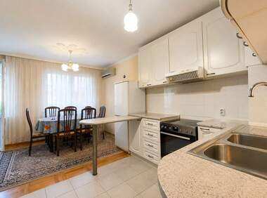 For sale - Apartment in Wider Center,  Ruse