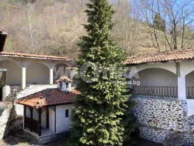 For sale - Hotel in Pastra,  Kiustendil