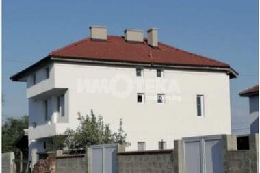 For sale - House in Skutare,  Plovdiv