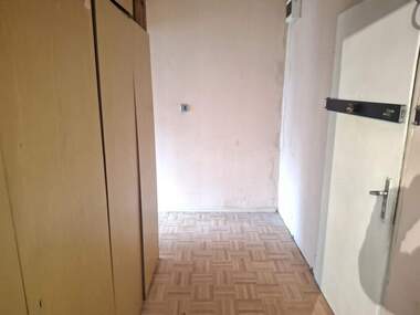 Verkauf - Wohnung in Slatina,  Sovia
