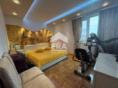 Verkauf - Etage von Haus in Zentar,  Weliko Tarnowo
