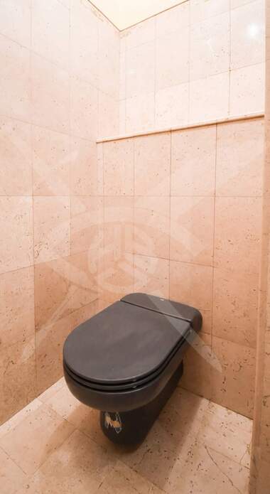 Kira - Apartman olarak Oborishte,  Sofia