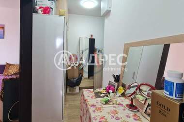 Vânzare - Apartament în Pceelina,  Varna