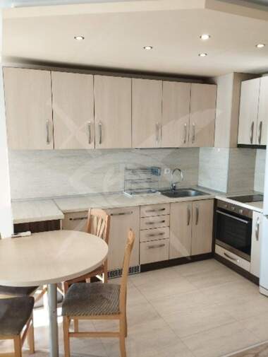 Închiriere - Apartament în Kamenița 2,  Plovdiv