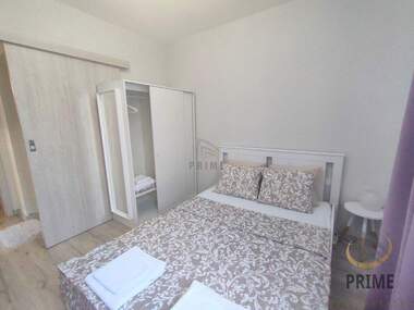 Miete - Wohnung in Wazrajdane,  Burgas