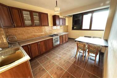 For sale - Apartment in Cvetnica,  Ruse