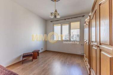 For sale - Apartment in Mladost 2,  Varna