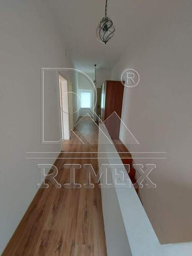 For sale - House in Hrabrino,  Plovdiv
