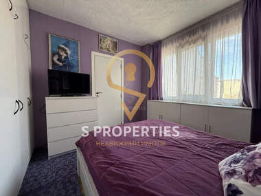 Vânzare - Apartament în Zimno kino Trakia,  Varna