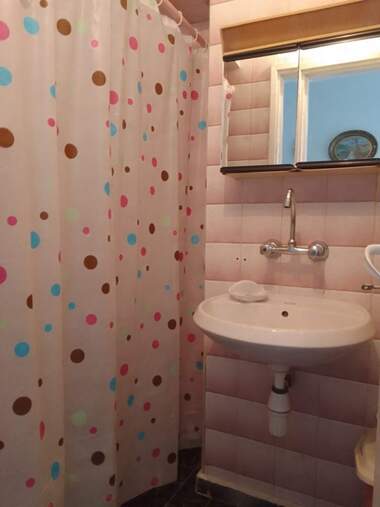 Miete - Wohnung in Kolü Vitscheto,  Weliko Tarnowo