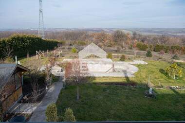 For sale - House in Stamboliyski,  Haskovo