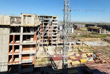 Vânzare - Apartament în Hristo Smirnenski,  Plovdiv