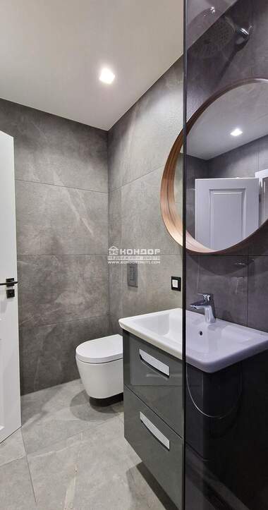 Vânzare - Apartament în Kărșiaka,  Plovdiv