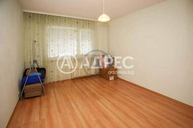 For sale - Apartment in Tolstoy,  Sofia