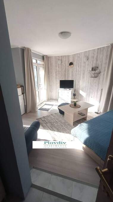 Miete - Wohnung in Mladejki halm,  Plowdiw