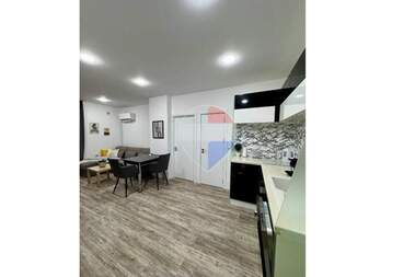 Vânzare - Apartament în Center,  Varna