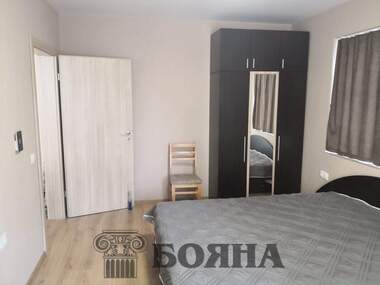 Miete - Wohnung in Rodina 1,  Ruse