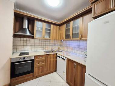 Продажа - Квартира в Център,  Варна