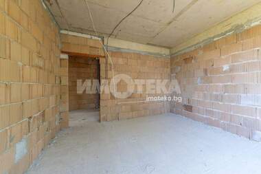 For sale - Apartment in Alen mak,  Varna