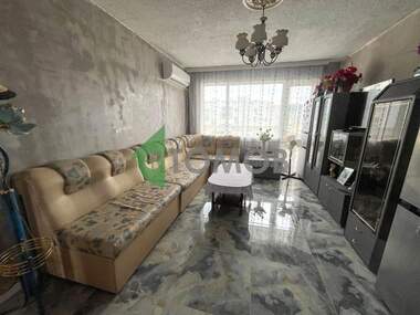 For sale - Apartment in Bolnicata,  Shumen