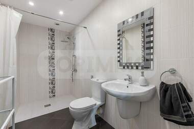 Închiriere - Apartament în Center,  Varna