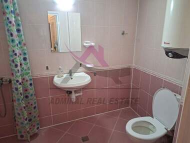 Închiriere - Apartament în Țveten kvartal,  Varna