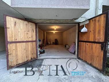 For rent - Garage in Levski,  Varna