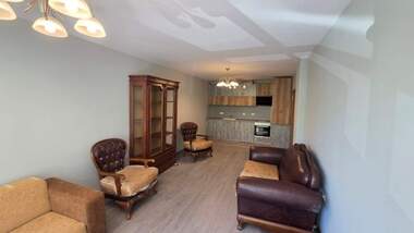 Vânzare - Apartament în Țentăr,  Veliko Tărnovo