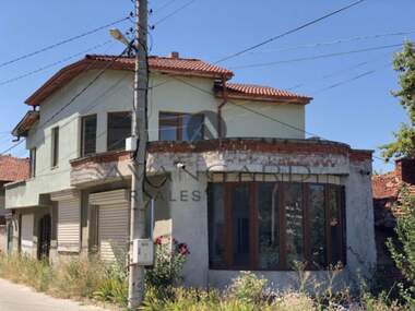 Verkauf - Haus in Brestowiza,  Plowdiw