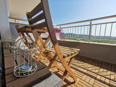 For rent - Apartment in Saints Constantine and Helena,  Varna